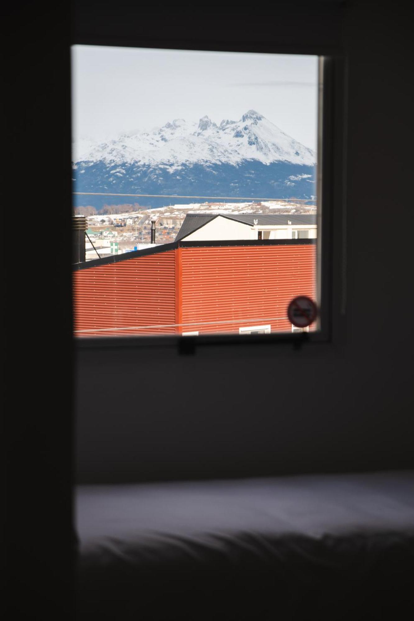 Portal Antartlco Hostel Ushuaia Ngoại thất bức ảnh